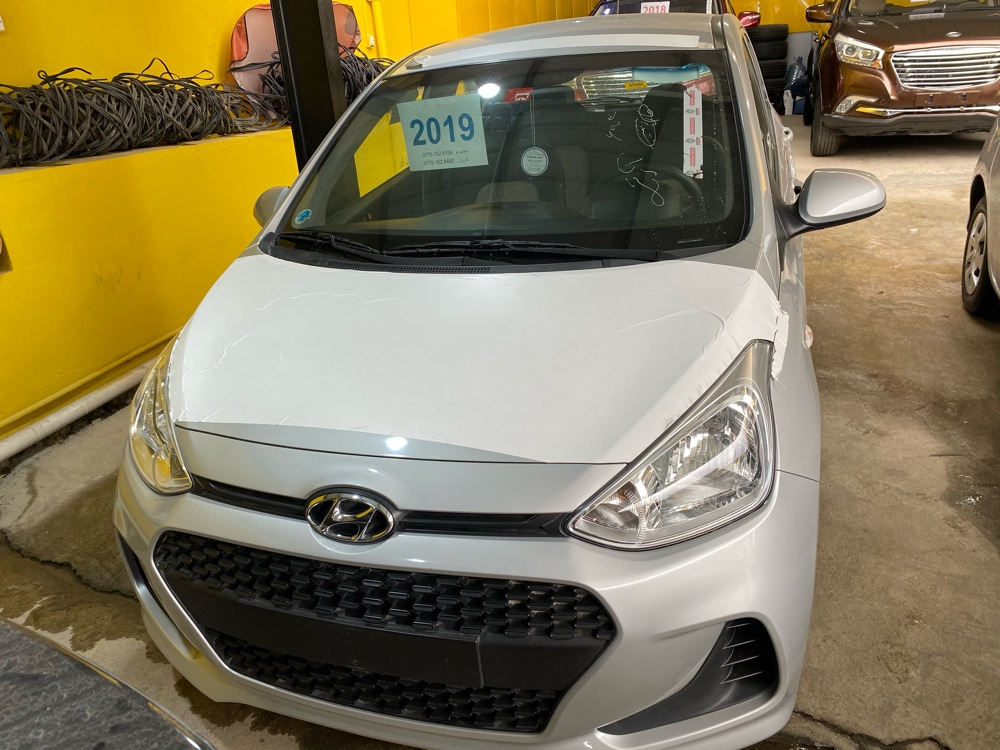 هيونداي i10
